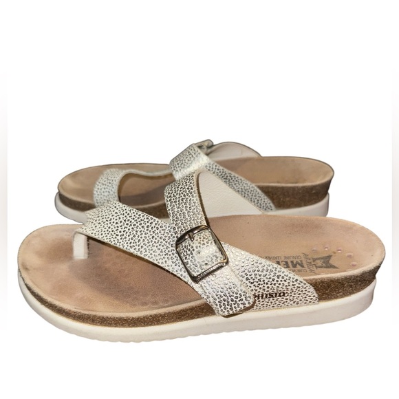 Mephisto white sandals size 37 pre iwned but in very good condition - Picture 1 of 4